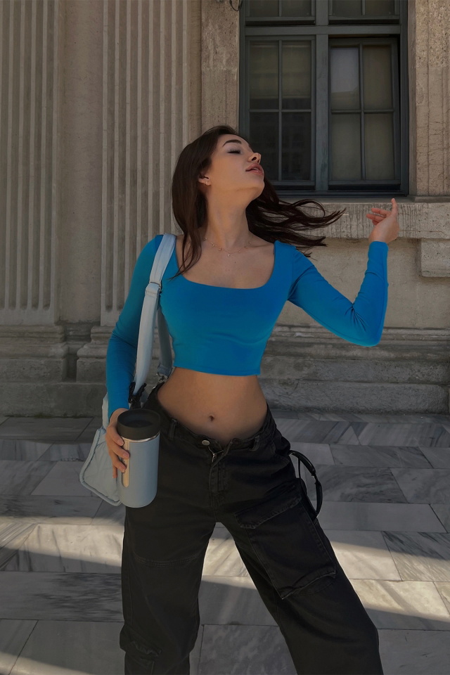 Mavi Kare Yaka Crop Top ATE3897 - 4