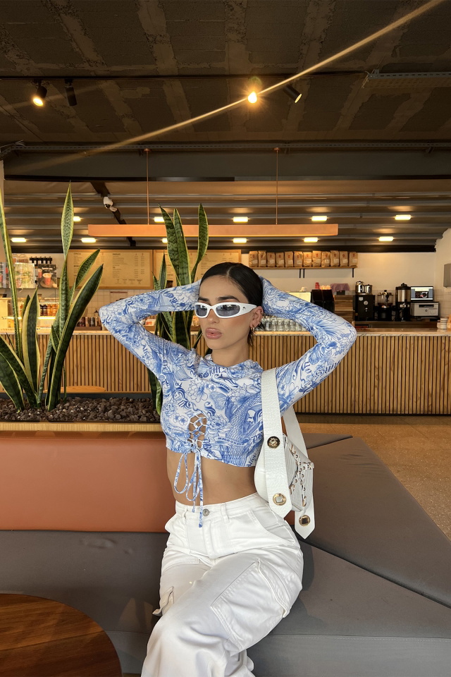 Mavi Önden Bağlamalı Crop Top ATE3343