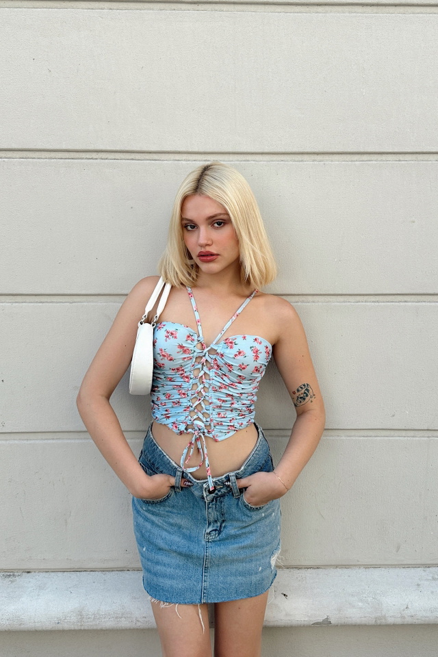 Mavi Önden Bağlamalı Crop Top ATE7888