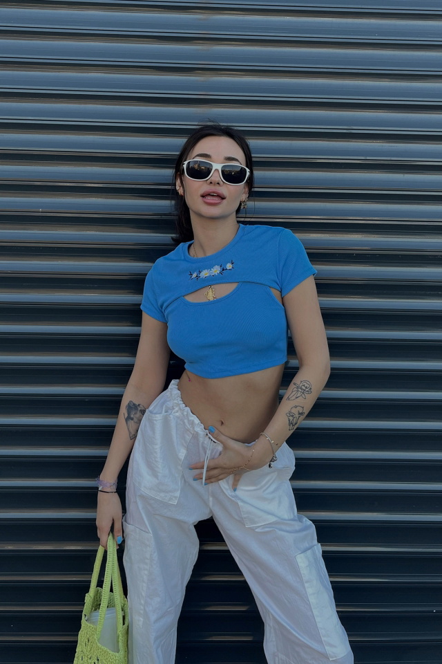 Mavi Önü Baskılı Crop Top ATE4960 - 4