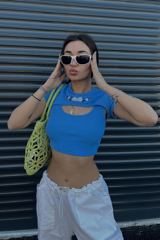 Mavi Önü Baskılı Crop Top ATE4960 - 5