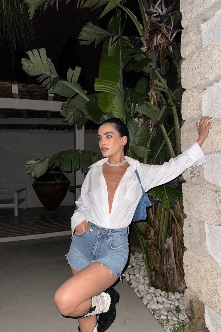 Mavi Yırtık Cep Detay Jean şort ATE7169 - EYYO