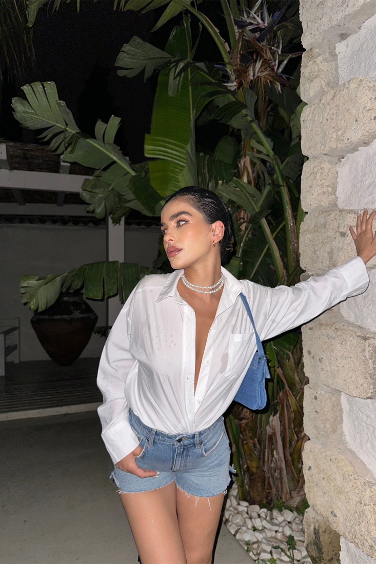 Mavi Yırtık Cep Detay Jean şort ATE7169 - EYYO