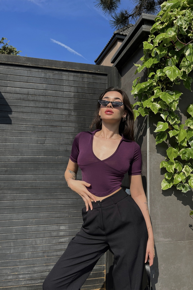 Mor Gömlek Yaka Crop Top ATE6480