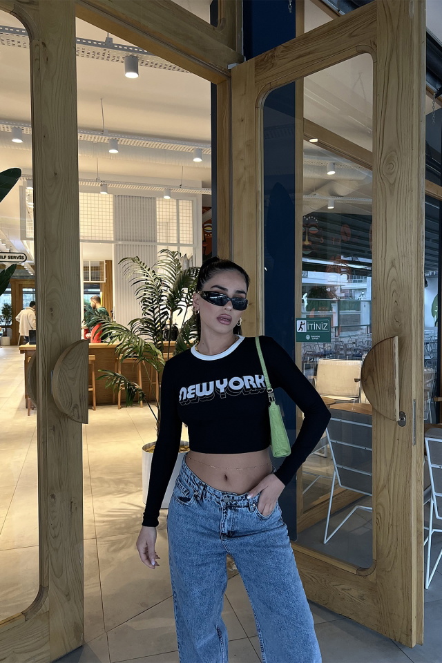 New York Baskılı Crop Top ATE2995 -