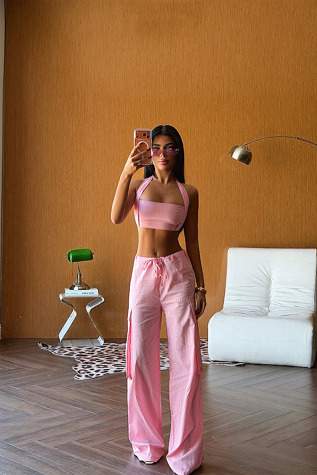 Pembe Pantolonlu Takım  - 