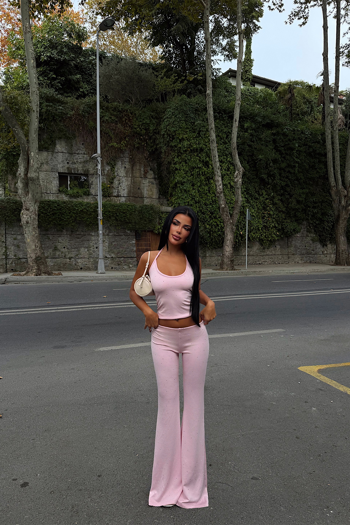 Pembe Taş Detay Pantolonlu Takım - 3