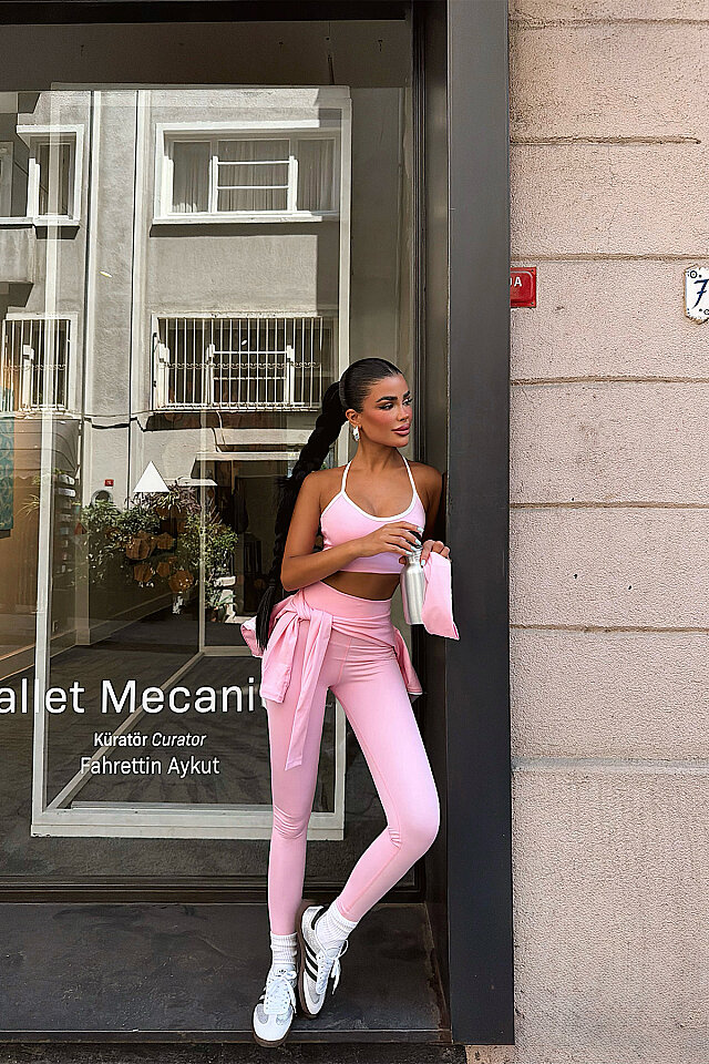 Pembe Velocity 6 Li Yoga Set