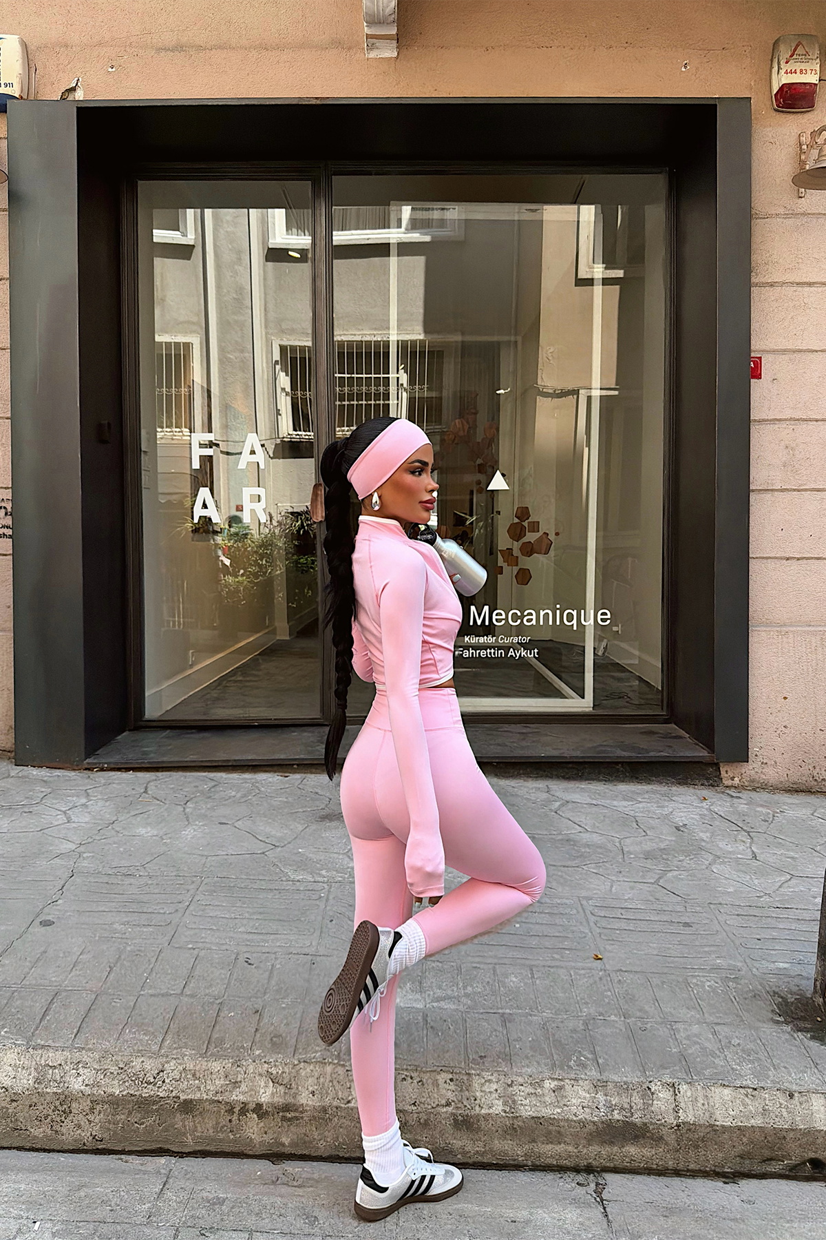 Pembe Velocity 7 Li Yoga Set - 5