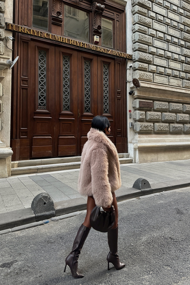 Pudra Rufina Kürk