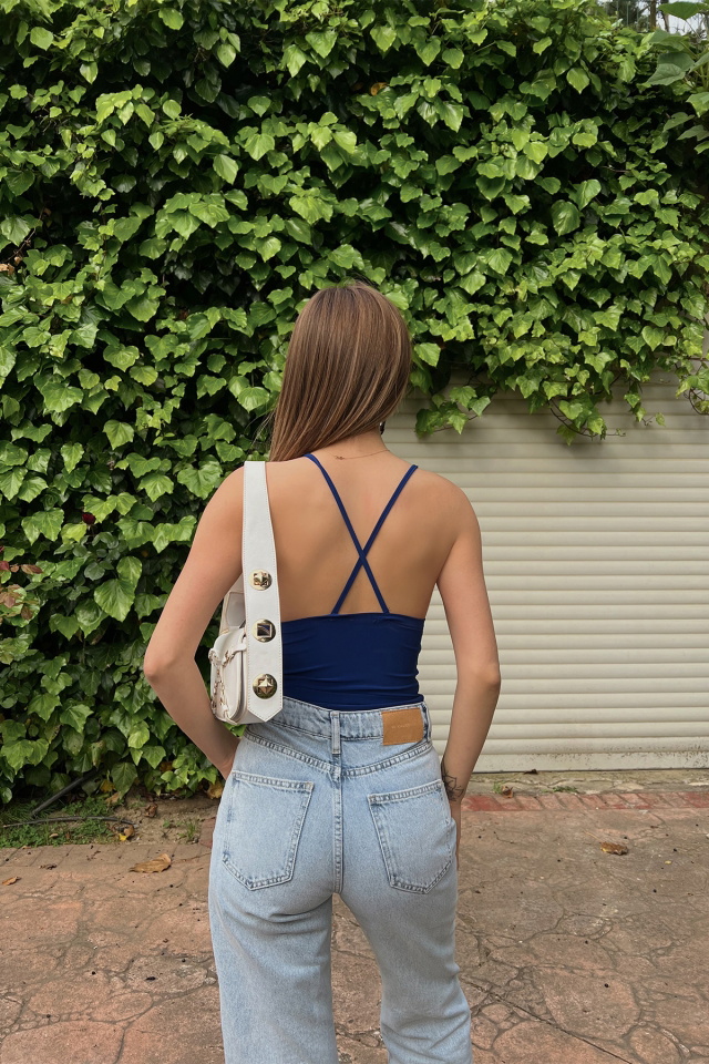 Saks Askılı Büzgülü Crop Top ATE6851