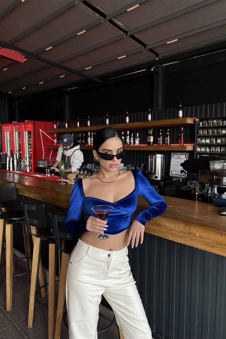 Saks Crop Top ATE2943 - EYYO