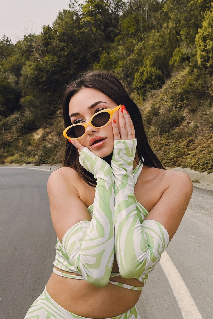 Sarı İnce Çerçeveli Gözlük ATE4102 - EYYO