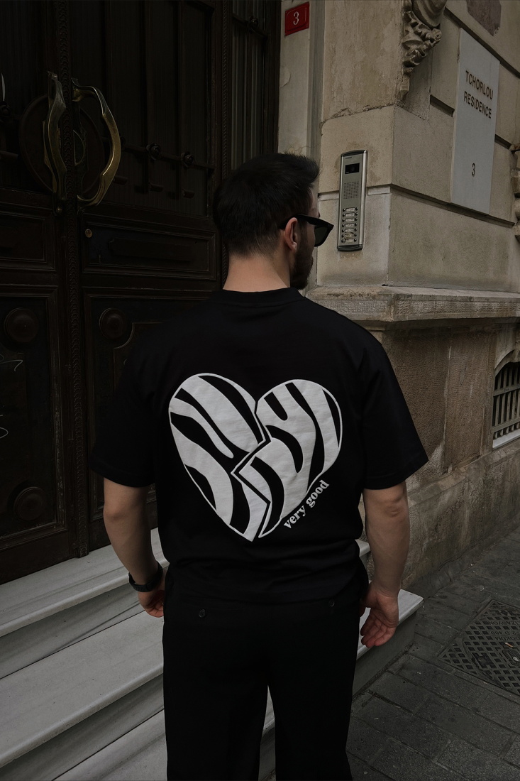 Siyah Arkası Baskılı Tişört ATE4465 - EYYO ATELIER