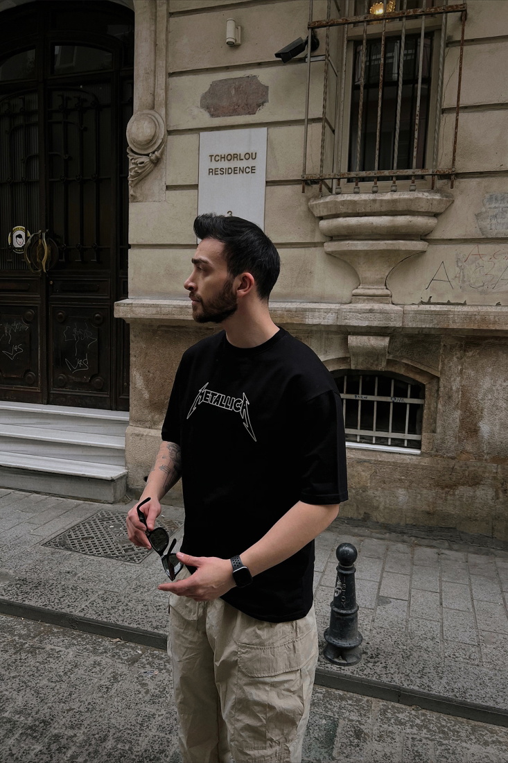 Siyah Arkası Baskılı Tişört ATE5136 - CHİLA