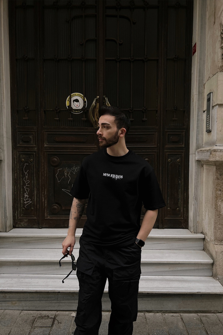 Siyah Arkası Yazılı Tişört ATE5132 - CHİLA