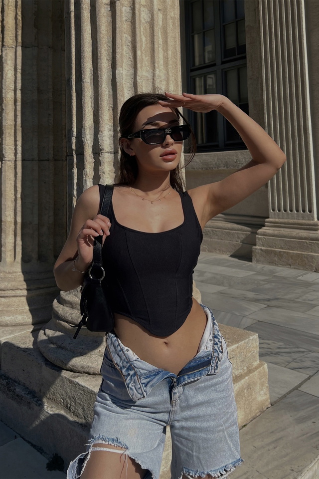 Siyah Askılı Crop Top ATE3892 - 2