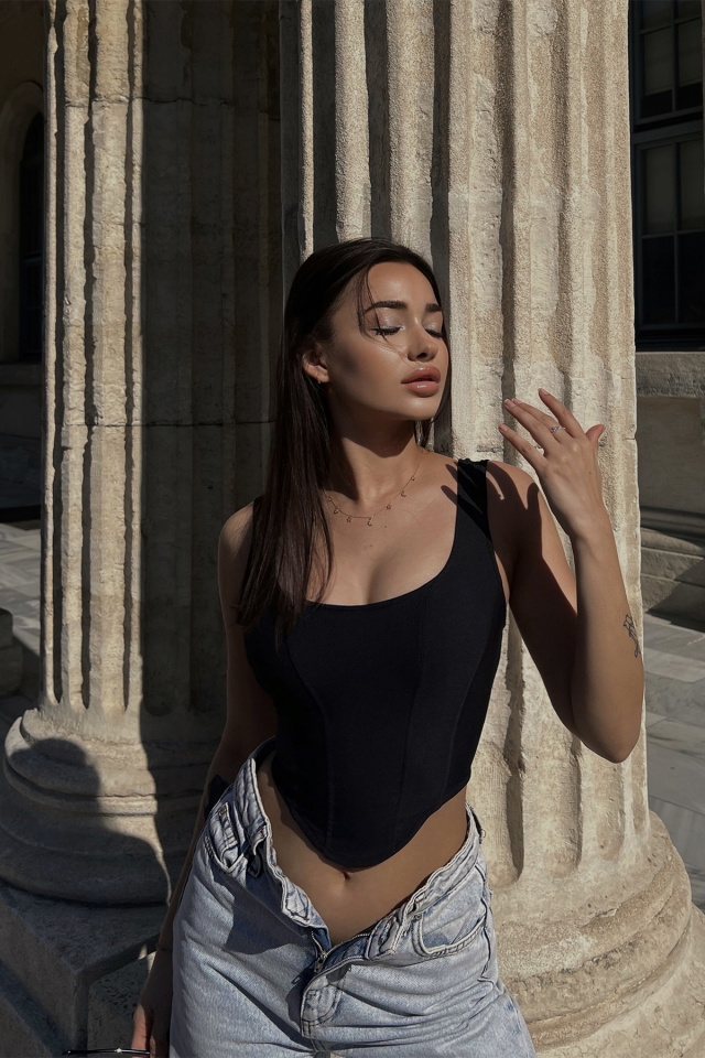 Siyah Askılı Crop Top ATE3892 - 3