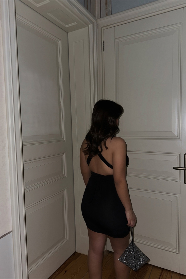 Siyah Askılı Mini Elbise ATE3694 - EYYO