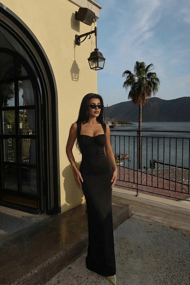 Siyah Shawly Uzun Elbise ATE-3468 