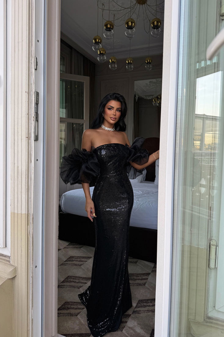 Siyah Pailette Yırtmaçlı Uzun Elbise ATE-2975 - EYYO