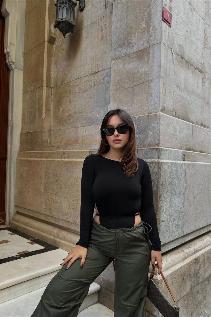 Siyah Bağlamalı Bodysuit ATE2661 - EYYO