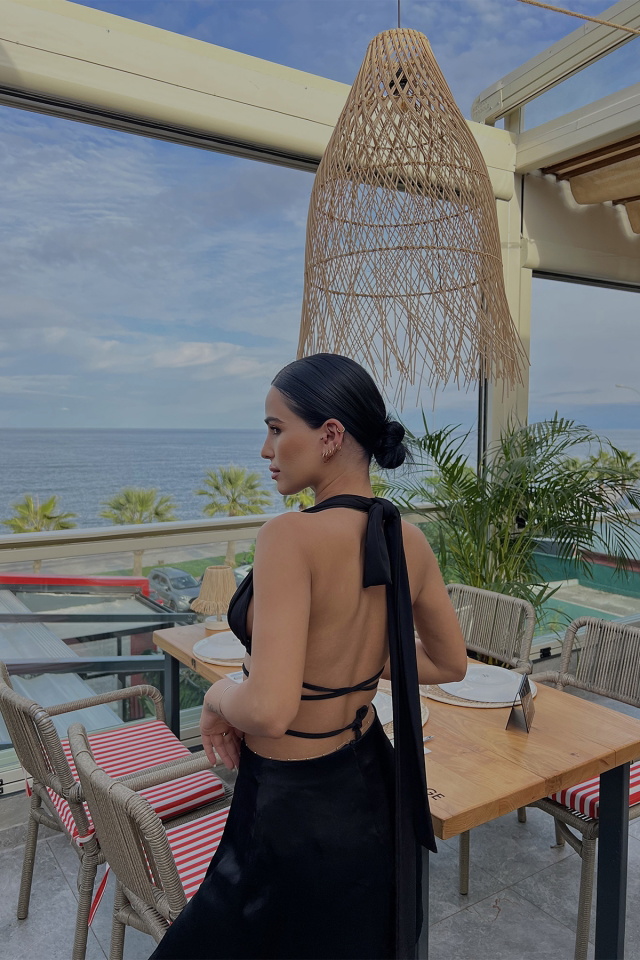 Siyah Bağlamalı Crop Top ATE2144