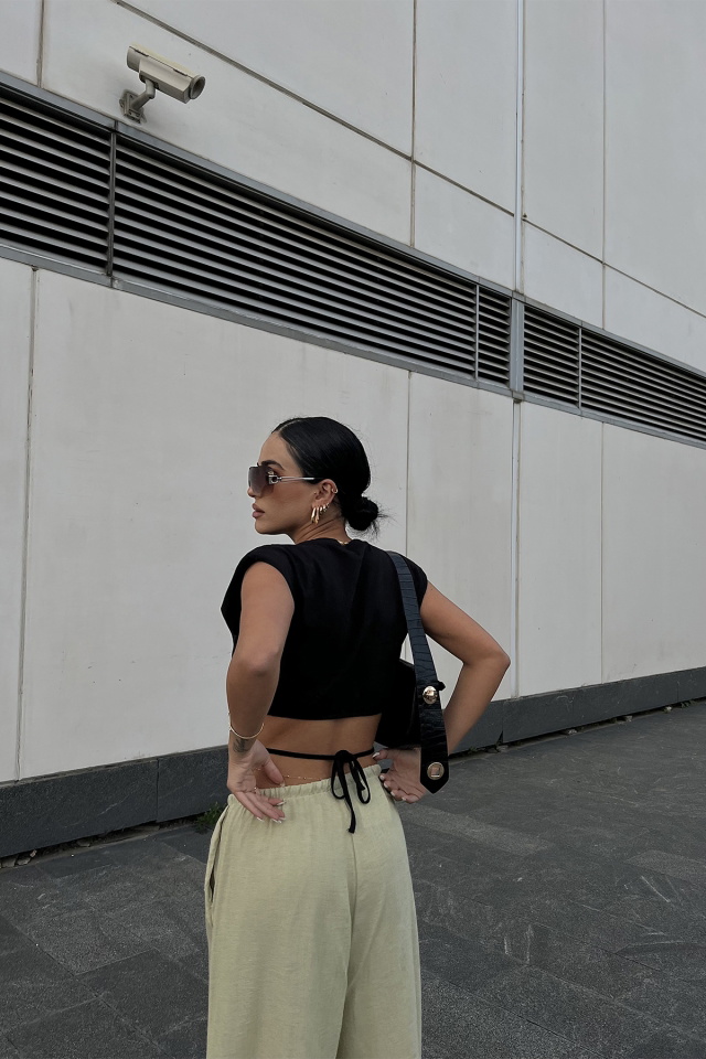 Siyah Bağlamalı Crop Top ATE2322