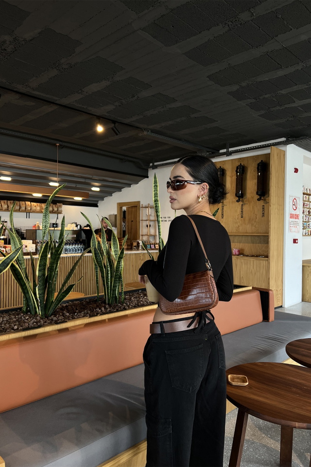 Siyah Bağlamalı Crop Top ATE2429