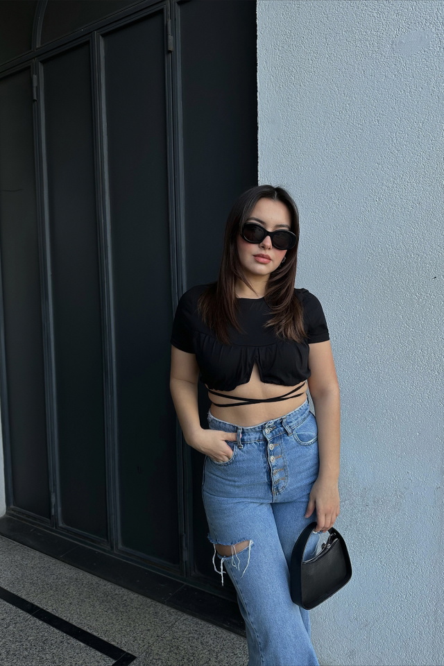 Siyah Bağlamalı Crop Top ATE3971 - 1