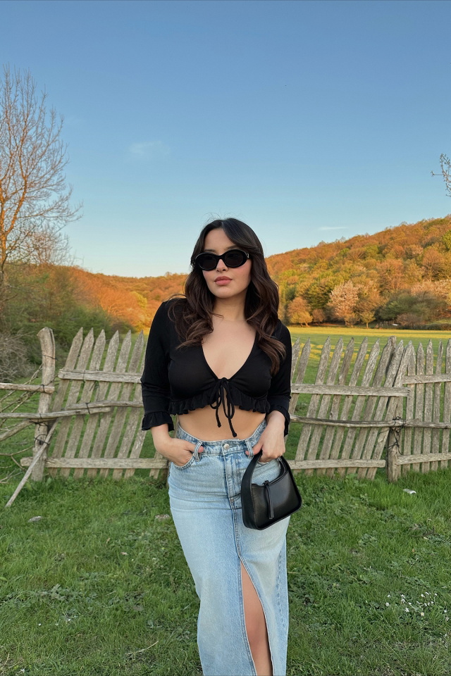 Siyah Bağlamalı Crop Top ATE5335 - 1