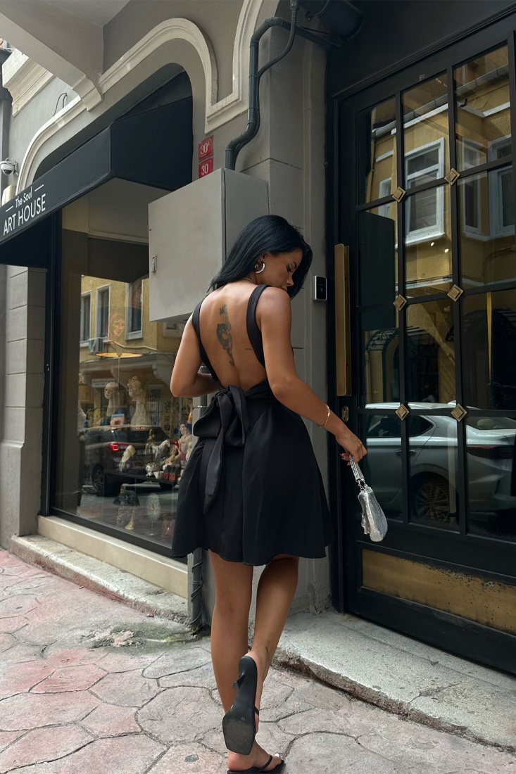 Siyah Bağlamalı Mini Elbise ATE7566 - EYYO