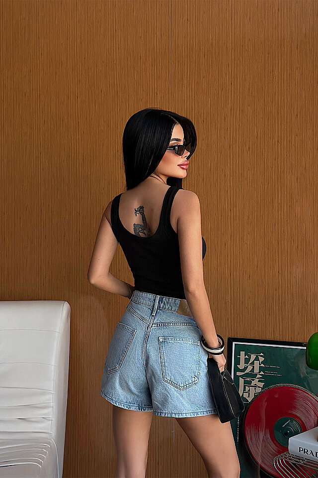 Siyah Qalu Crop