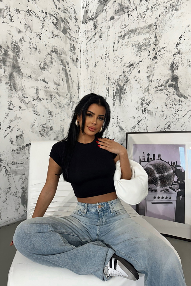 Siyah Basic Crop Top ATE8350
