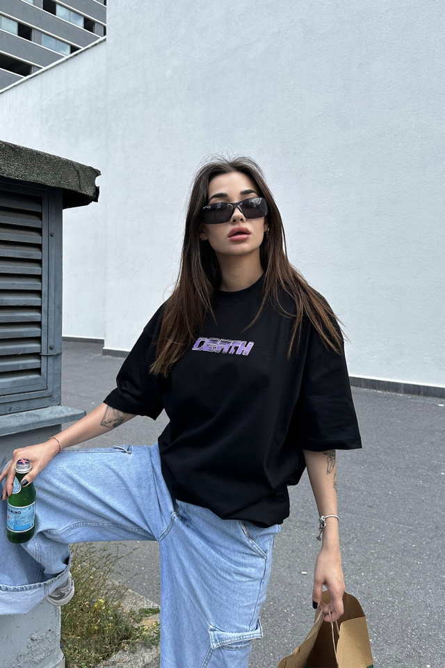 Siyah Baskılı Oversize Tişört ATE7296