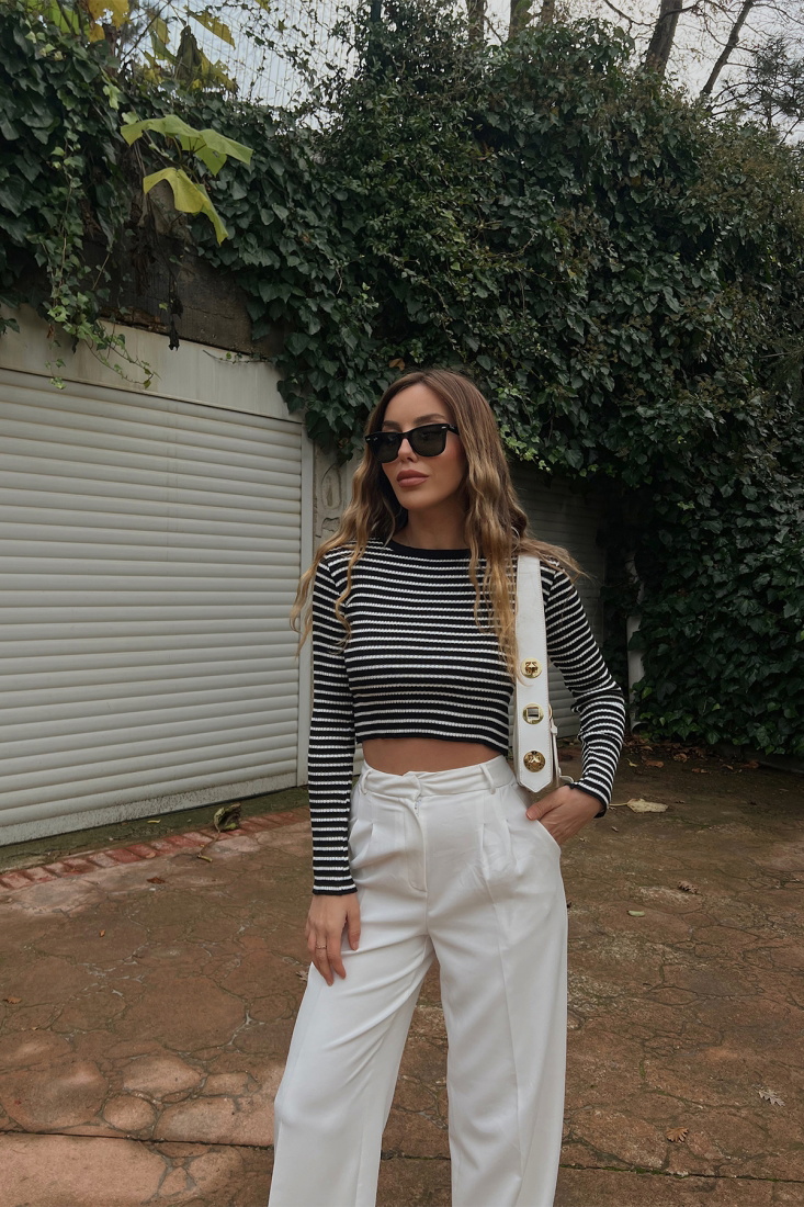 Siyah Beyaz Çzigili Kazak ATE2656 - EYYO