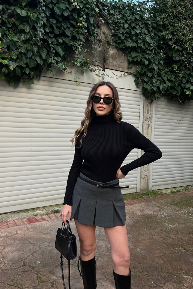 Siyah Boğazlı Kazak ATE3440 - 1