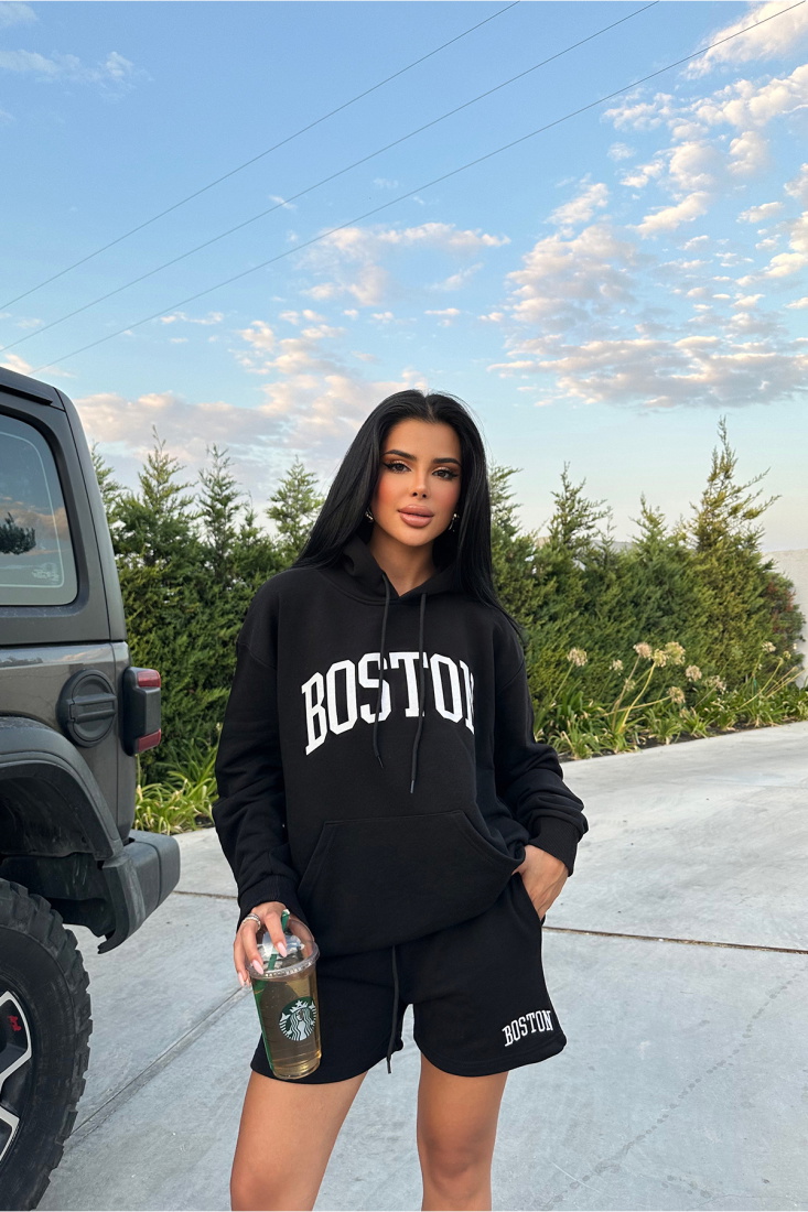 Siyah Boston Yazılı Şortlu Takım ATE8318 - UĞUR ERDURAN