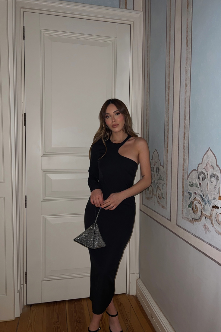 Siyah Boyun Detay Uzun Elbise ATE3634 - EYYO