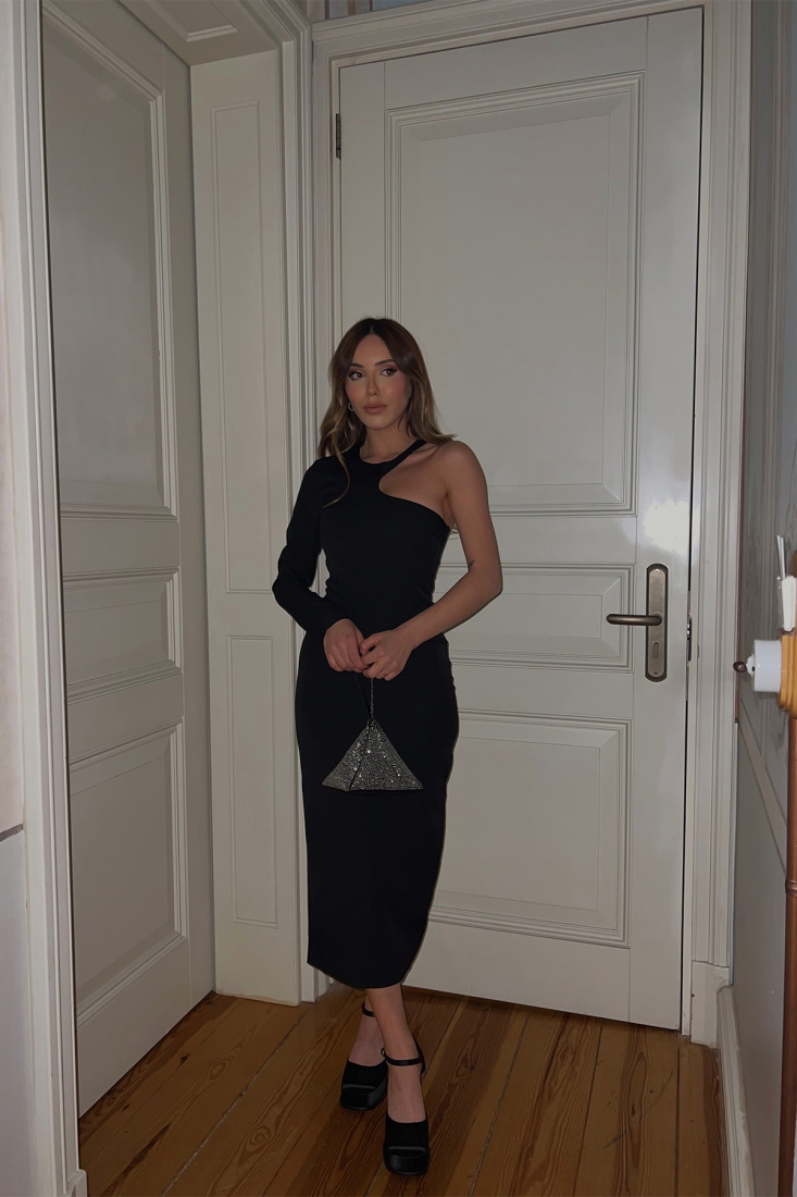 Siyah Boyun Detay Uzun Elbise ATE3634 - EYYO