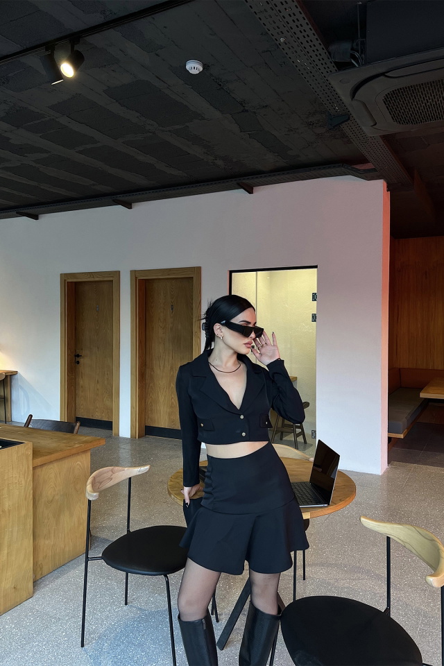 Siyah Ceketli Takım ATE3882 - 3