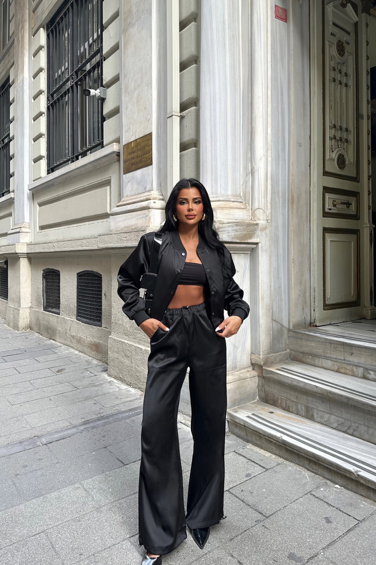 Siyah Ceketli Takım ATE8572 - SOBE