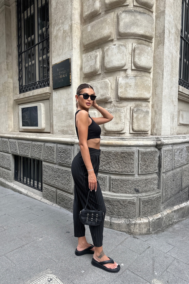 Siyah Çizgili Cep Detay Pantolon ATE7126