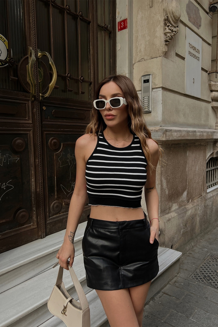 Siyah Çizgili Crop Top ATE4435 - KENZA