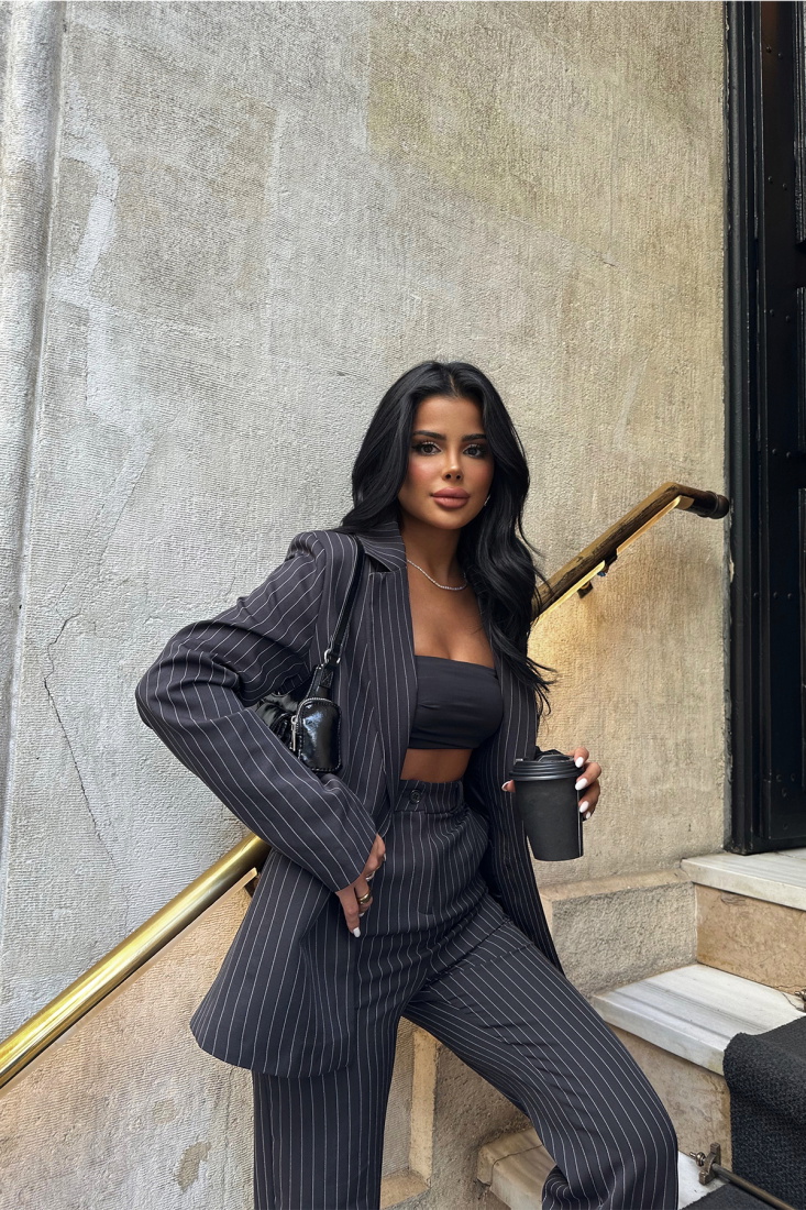 Siyah Çizgili Pantolonlu Takım ATE8668 - EYYO TOPTAN