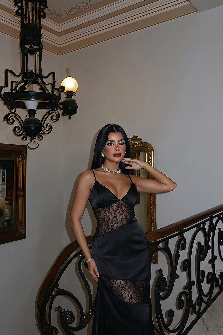 Siyah Dantel Detay Askılı Uzun Elbise ATE-5830 - EYYO