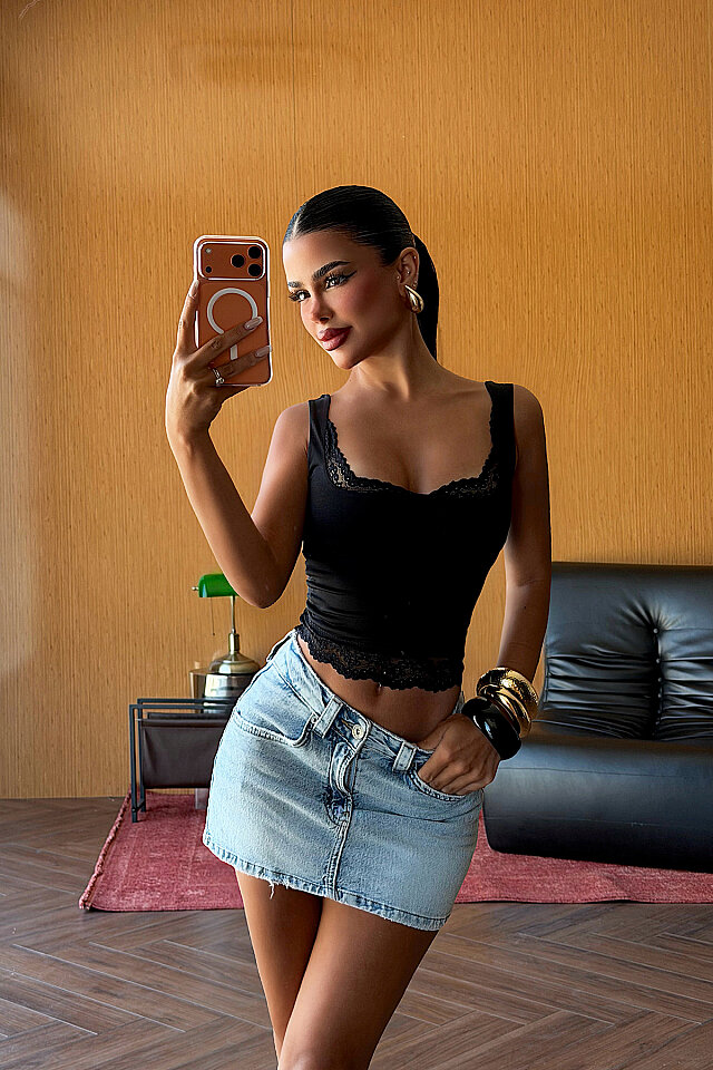 Siyah Dantel Detay Crop Top ATE-5920 