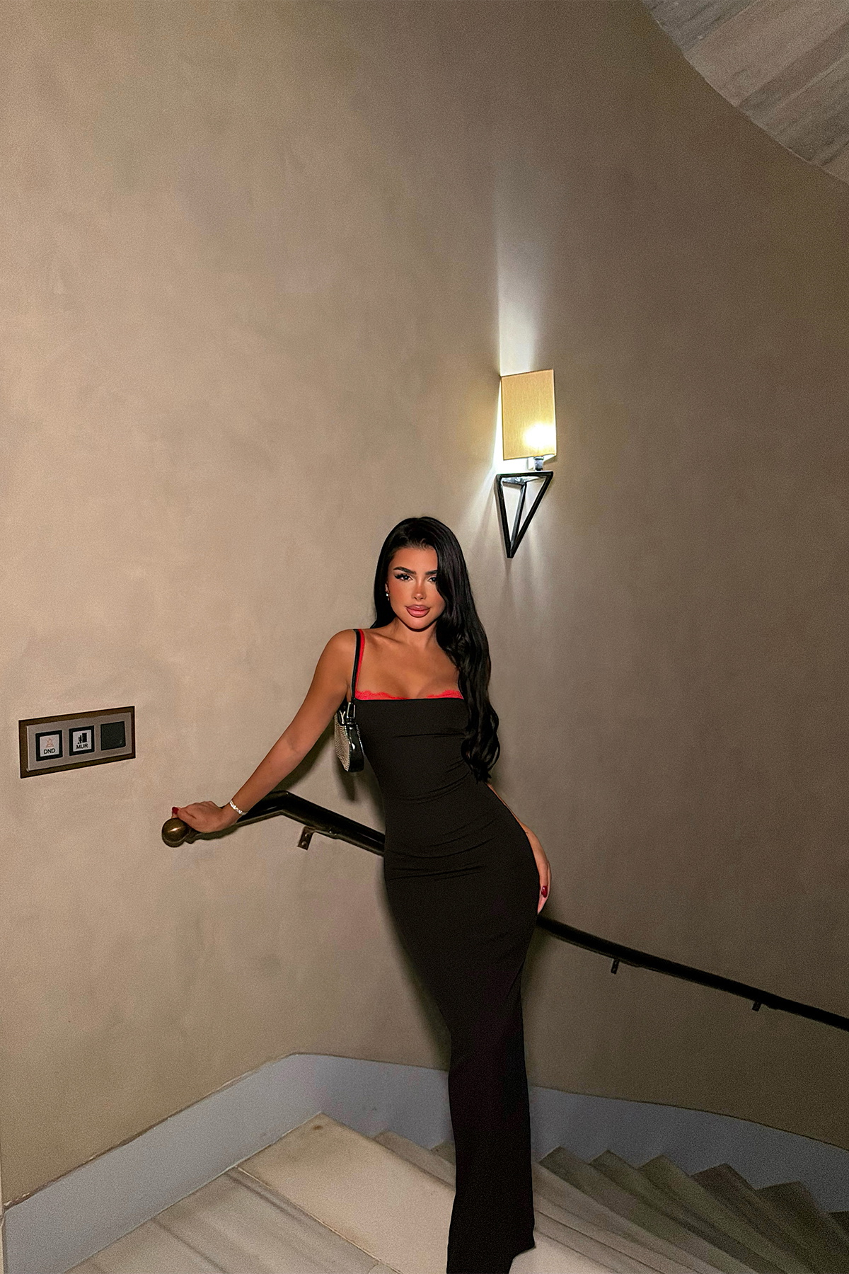 Siyah Dantel Detay Midi Elbise - 3
