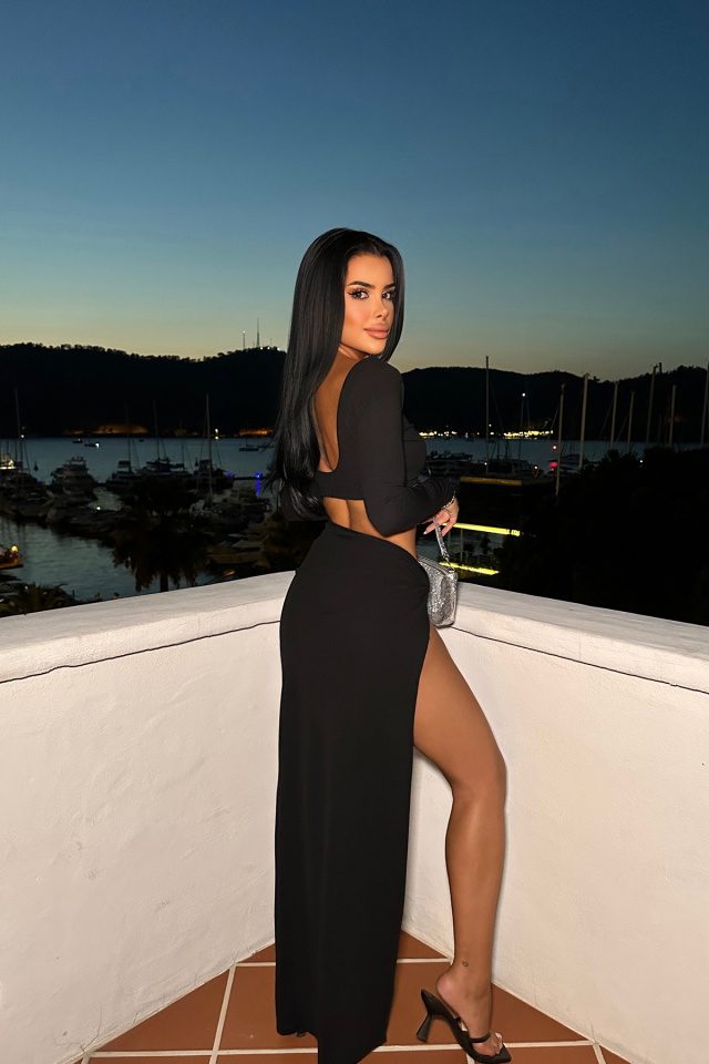 Siyah Derin Yırtmaçlı Takım ATE8243 - 5