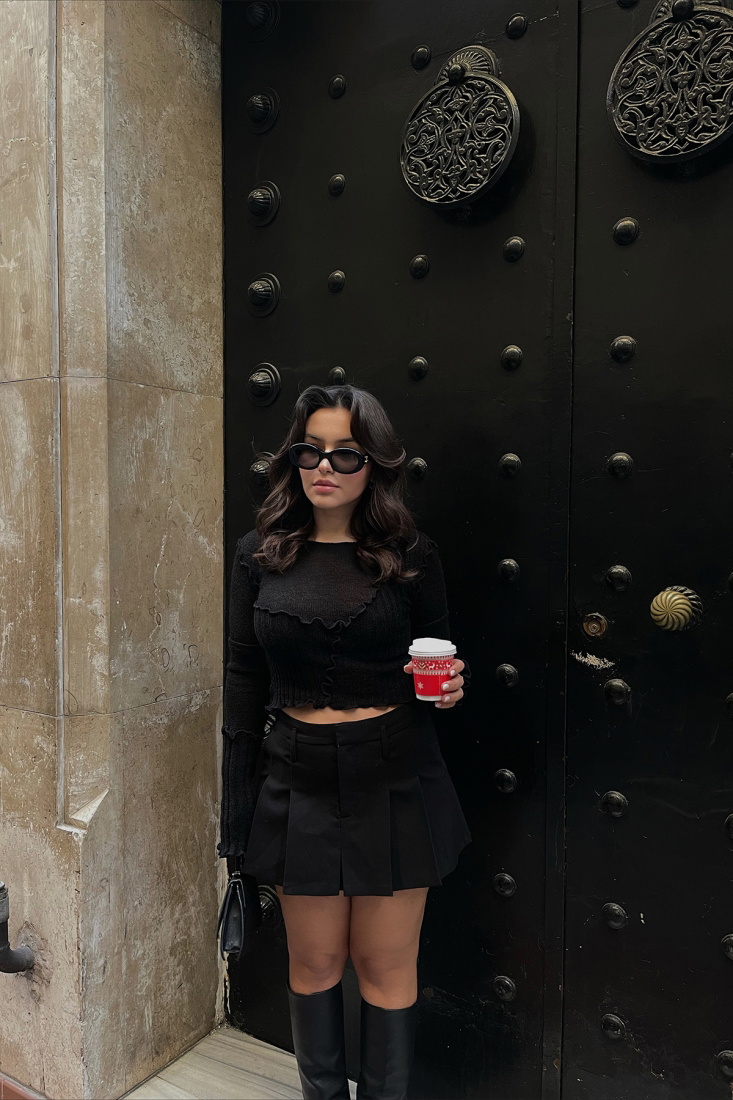 Siyah Dikiş Detay Bluz ATE3385 - JOMOFU